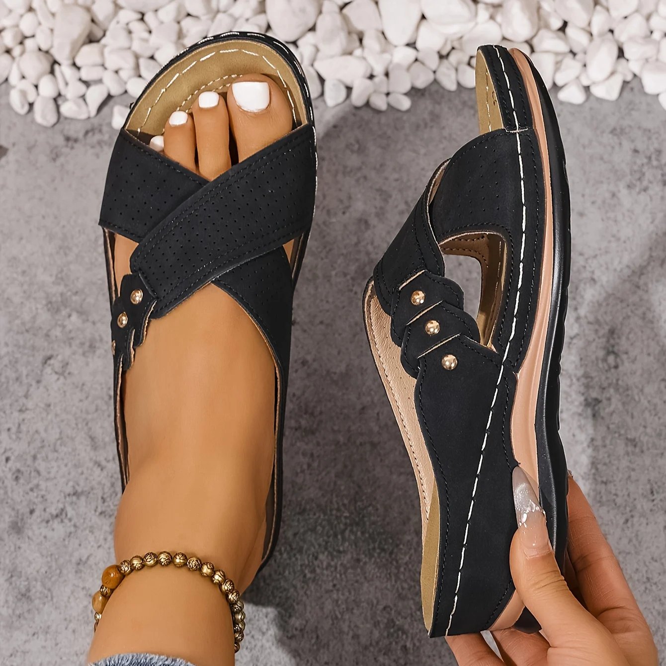 Women's Wedge Sandals - Black
