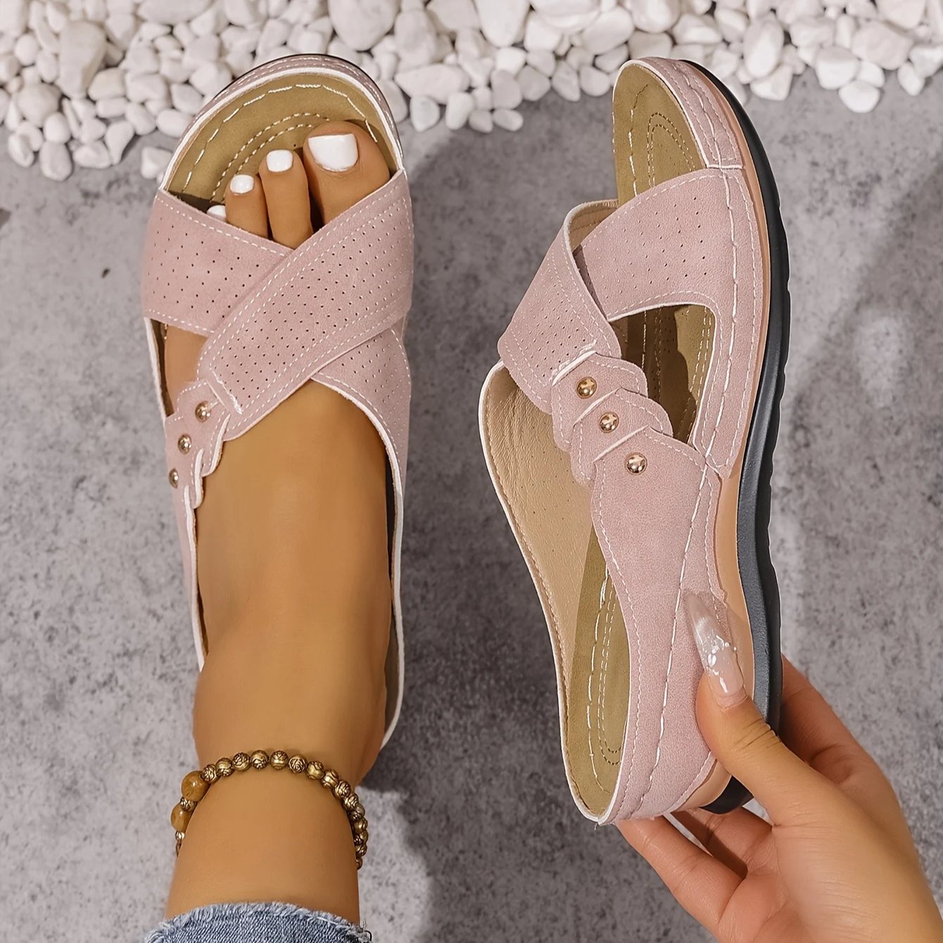Women's Wedge Sandals - Pink