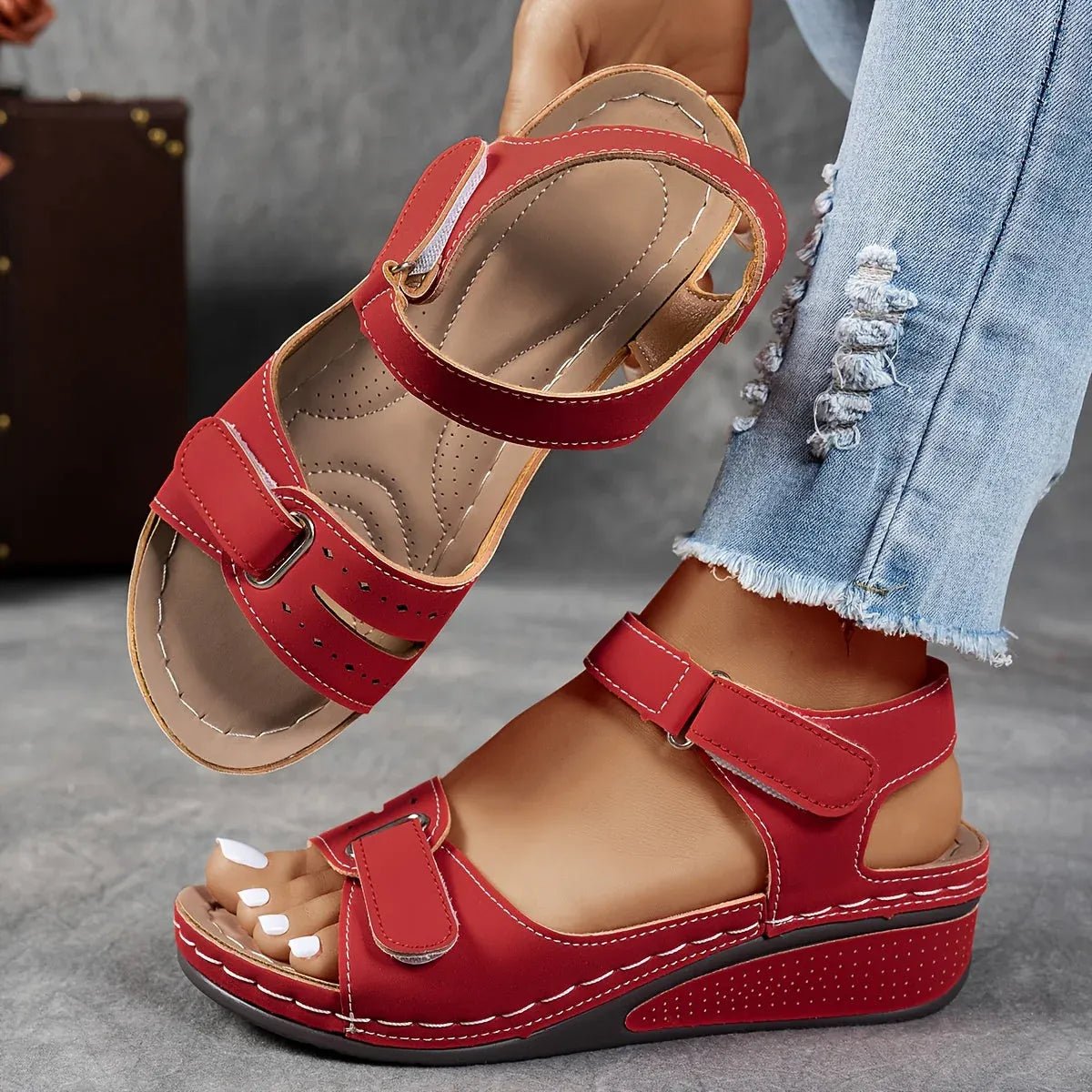 Women's Wedge Sandals - Red