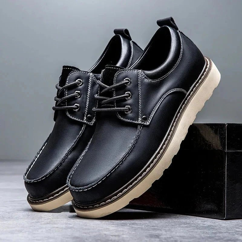 Men's Leather Moc-Toe Derby Shoes - Black