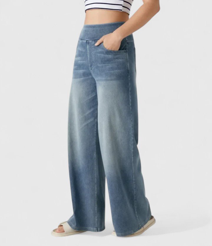 Women's High-Waisted Wide-Leg Jeans - Light Blue