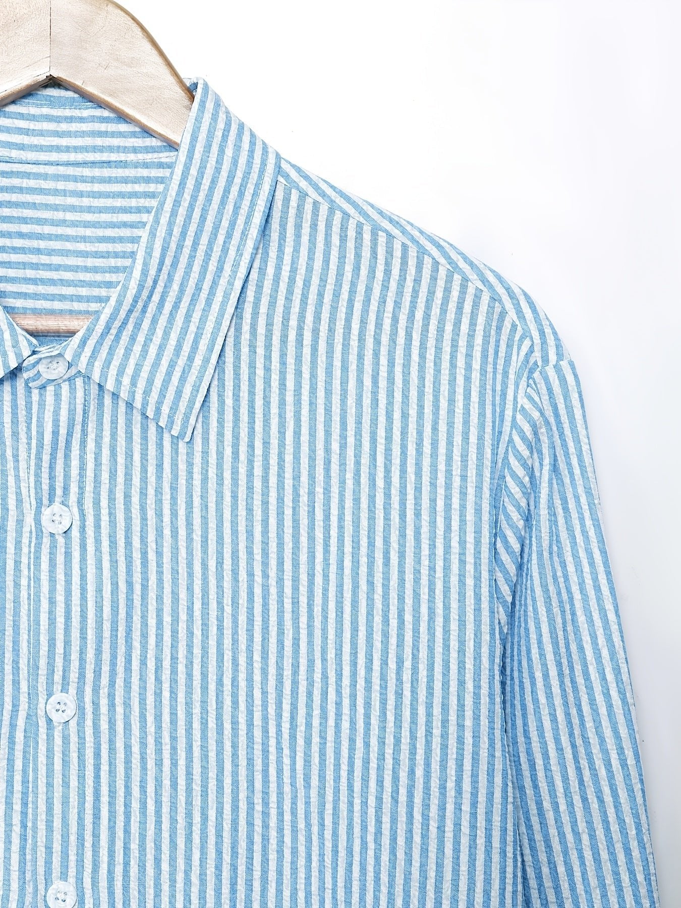 Men's Oversized Striped Seersucker Shirt