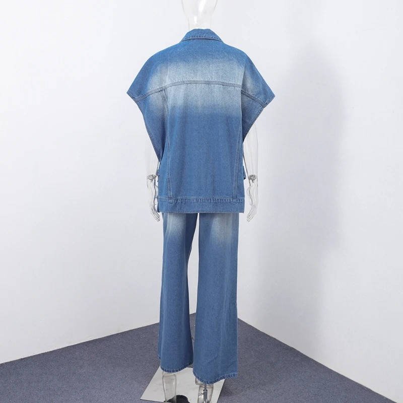 Women's High-Waisted Wide-Leg Jeans