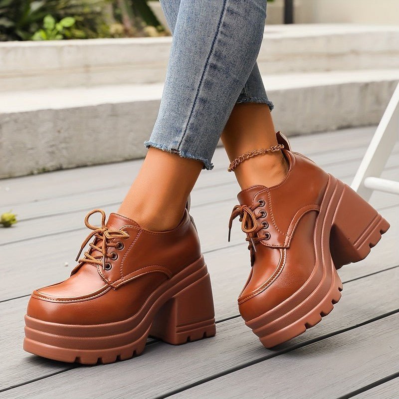 Women's Faux Leather Platform Oxfords - Brown