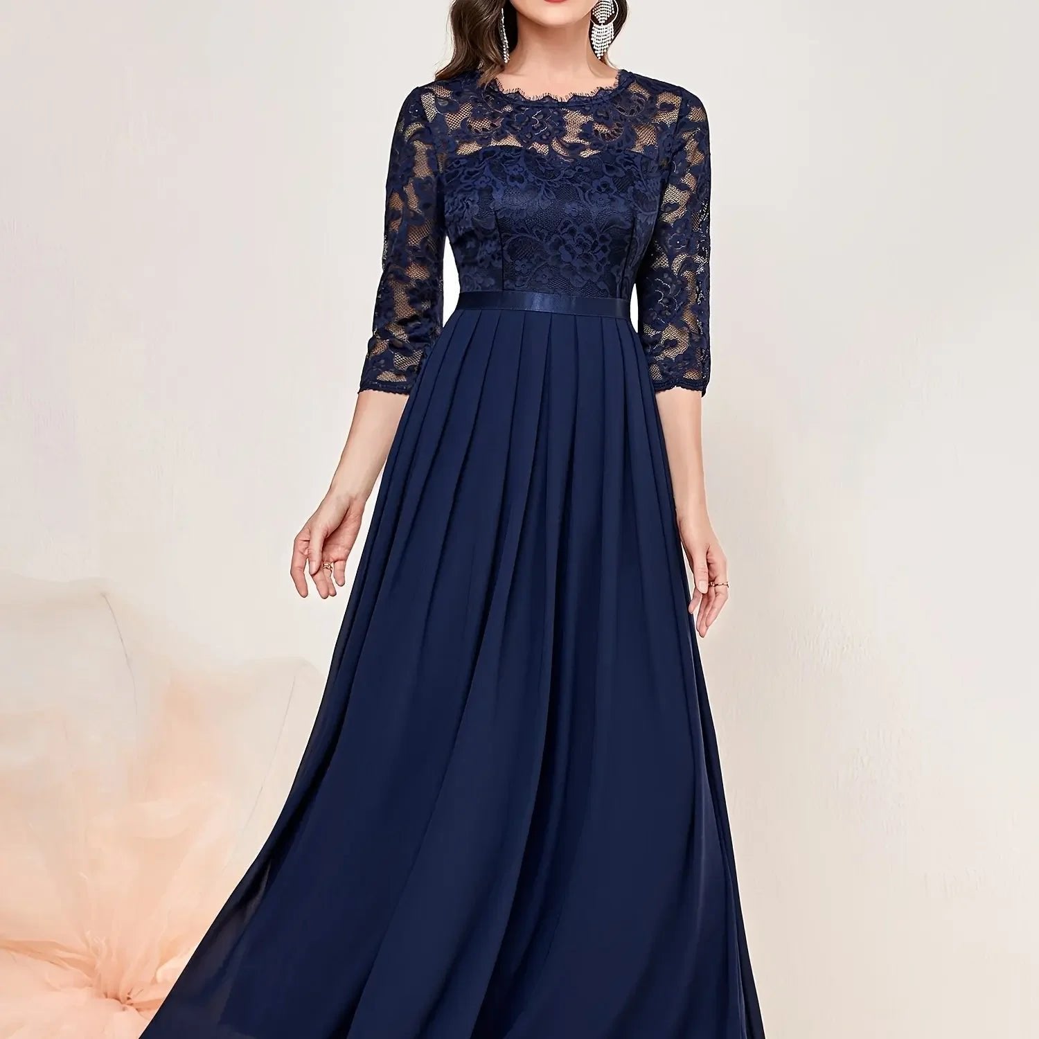 Women's Floral Lace Maxi Dress - Blue