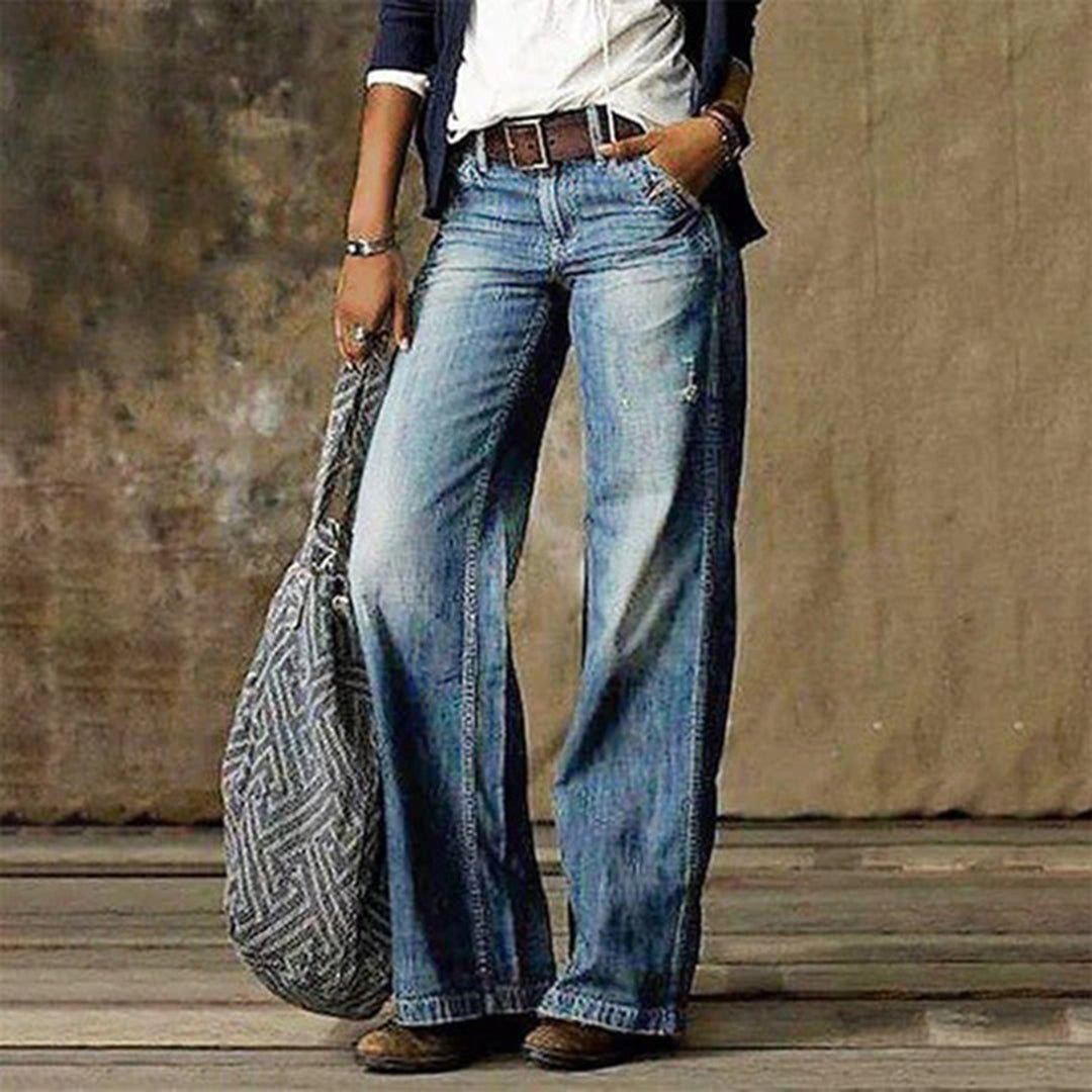 Women's High-Waisted Wide-Leg Jeans - Light Blue