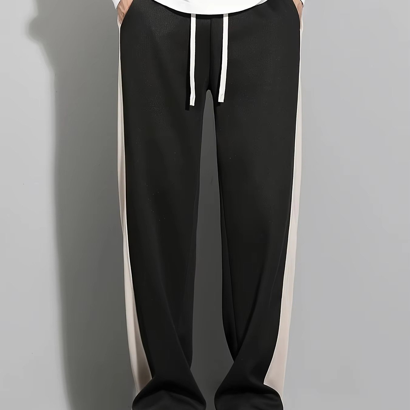 Men's Striped Wide-Leg Joggers