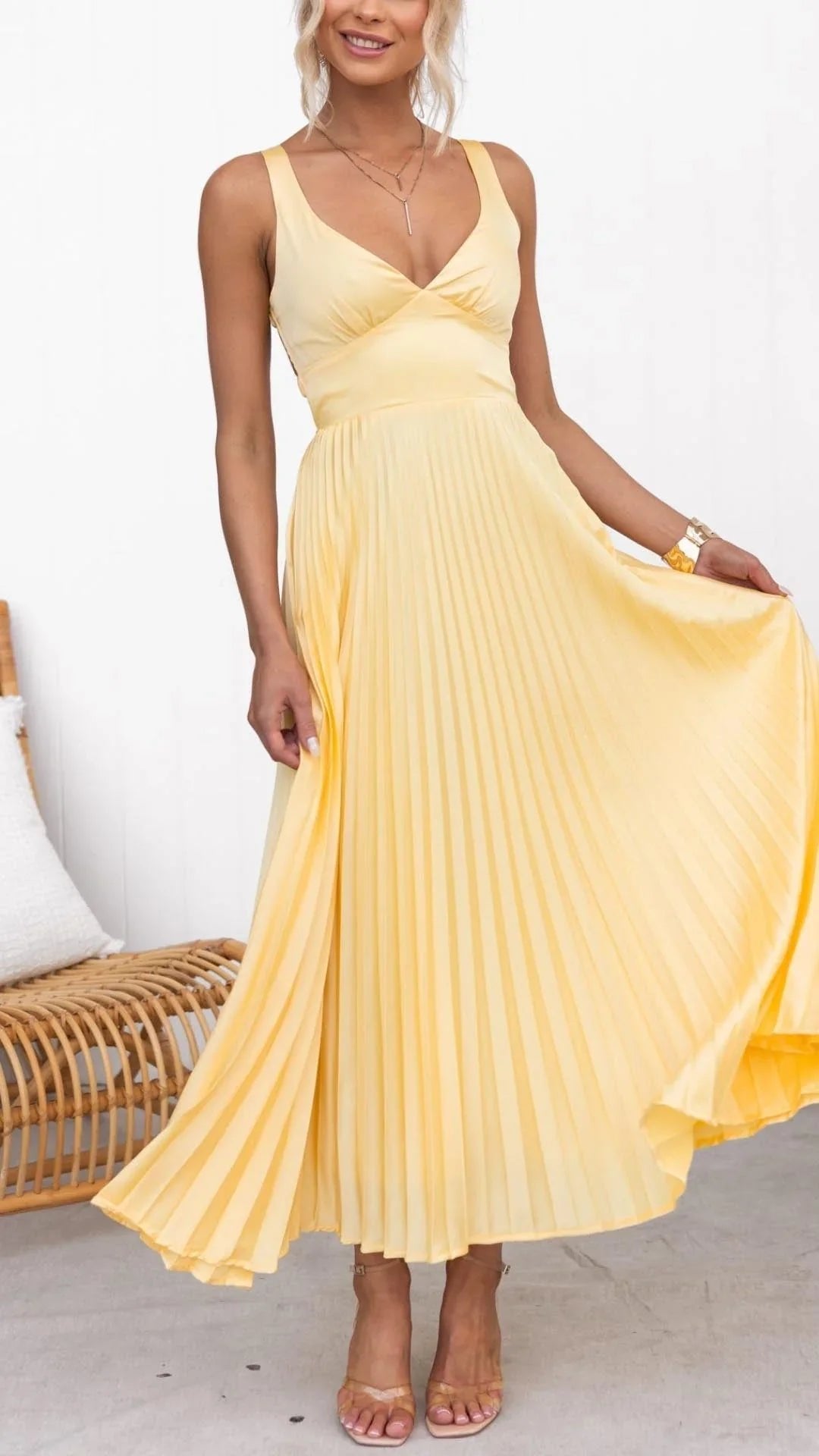 Women's Pleated Wedding Guest Maxi Dress - Yellow