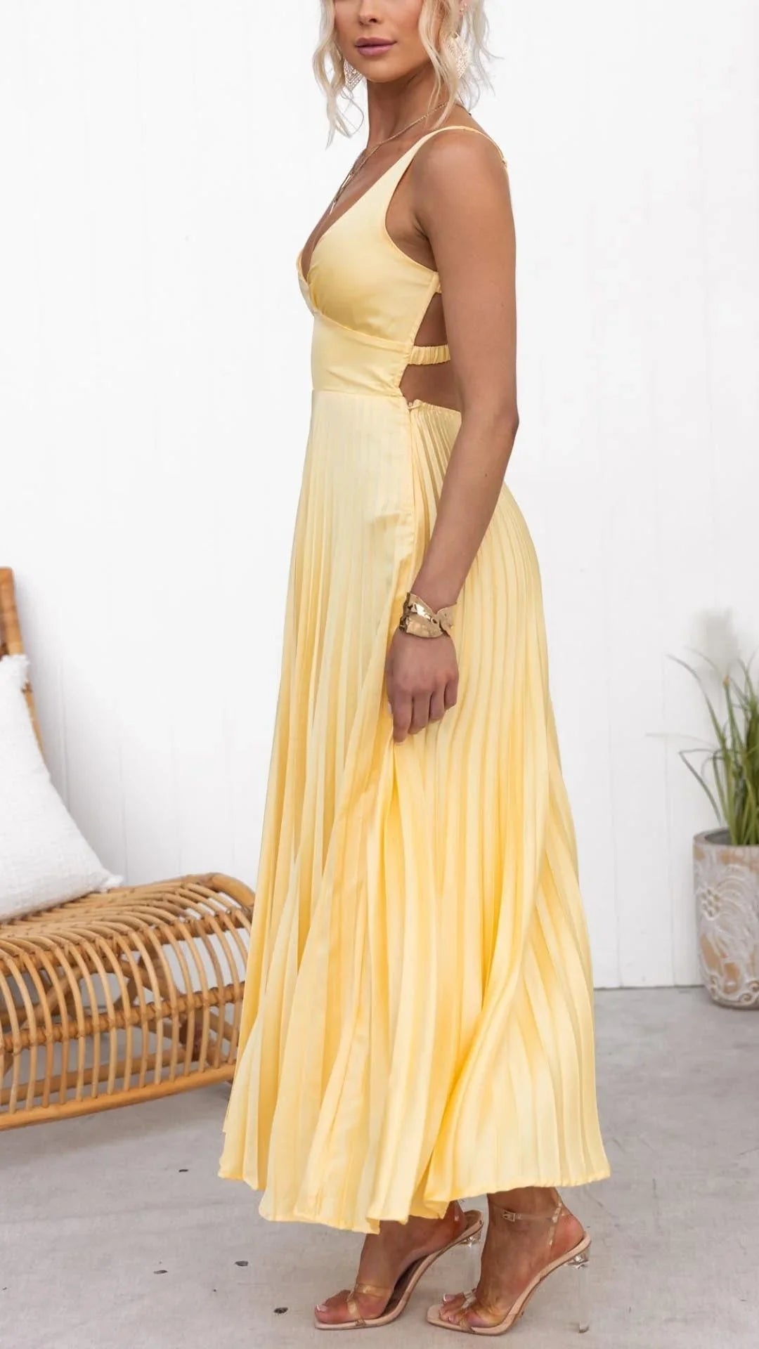 Women's Pleated Wedding Guest Maxi Dress