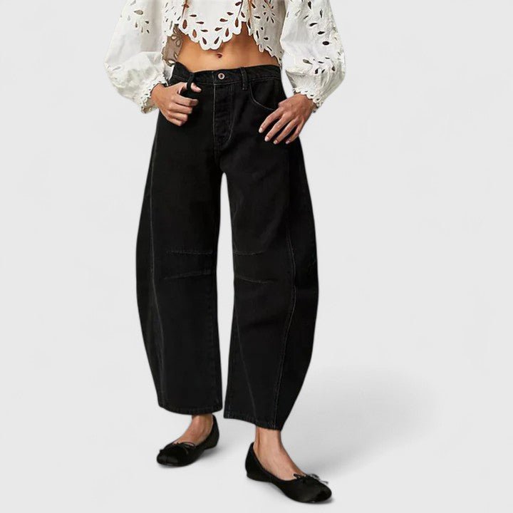 Women's Barrel-Leg Jeans - Black