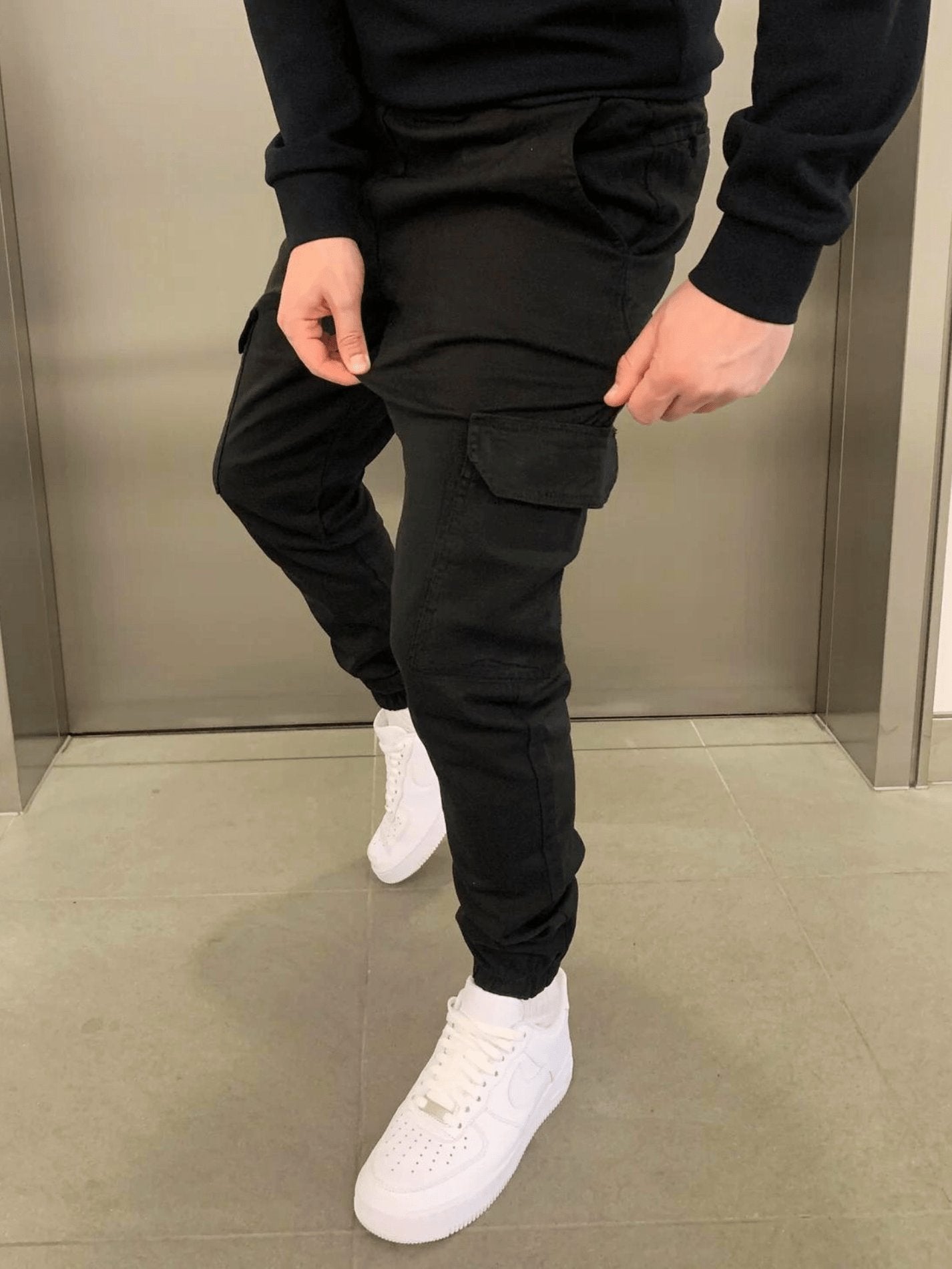 Men's Slim Cargo Joggers