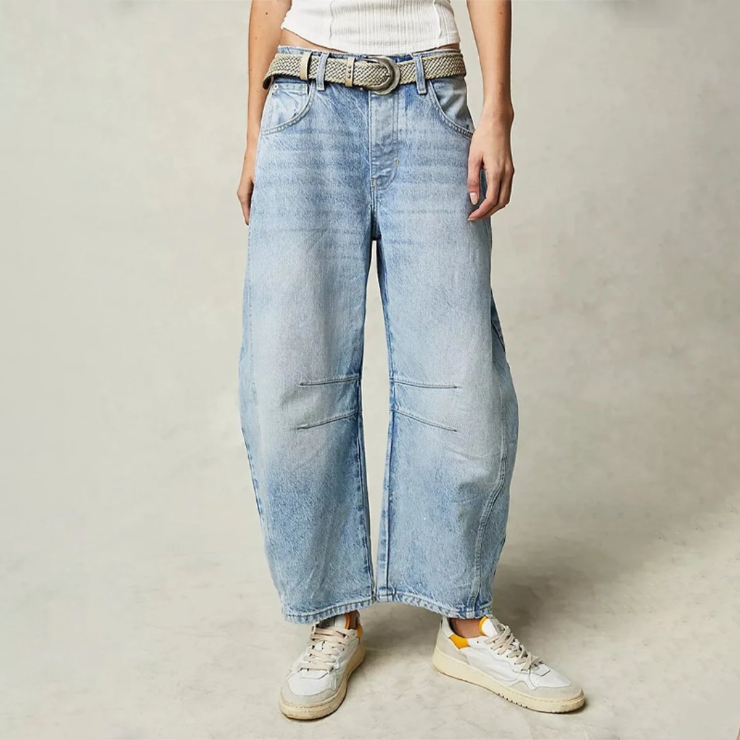 Women's High-Waisted Wide-Leg Jeans - Light Blue