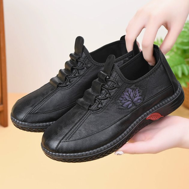 Women's Faux Leather Walking Shoes - Black