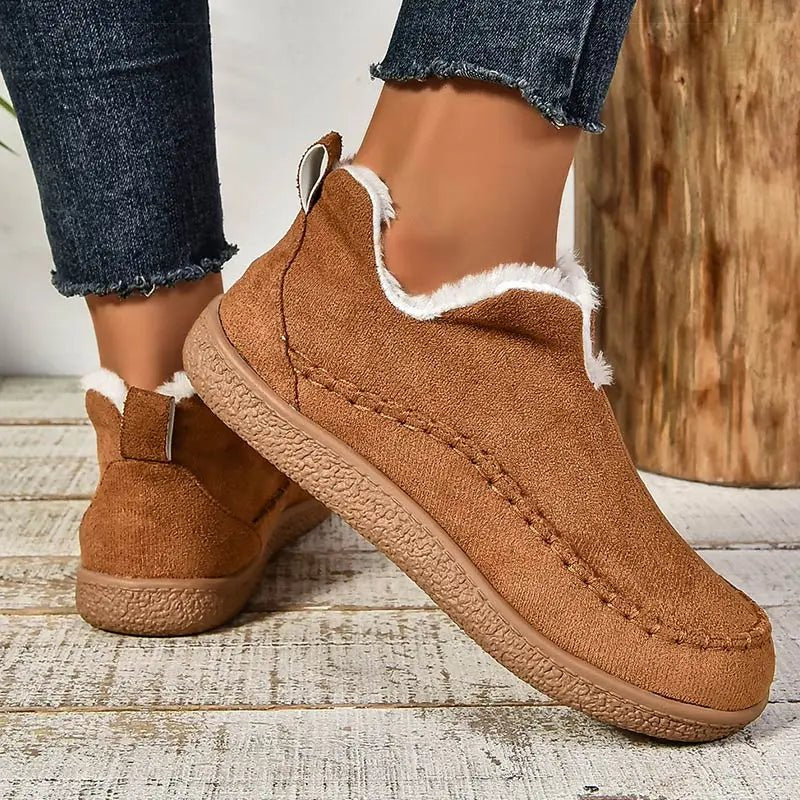 Women's Fur-Lined Suede Moccasins - Brown