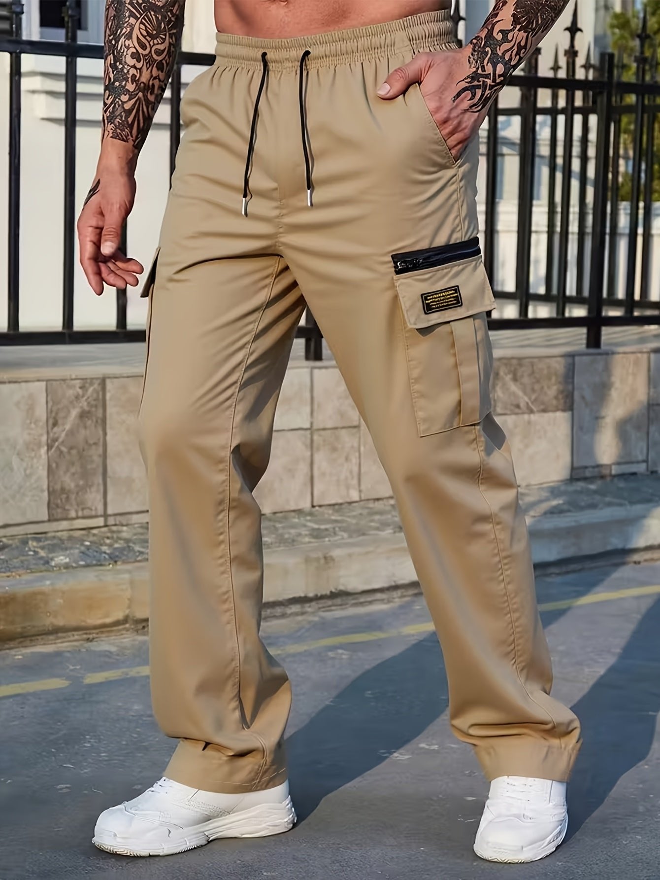 Men's Straight-Fit Cargo Pants - Khaki