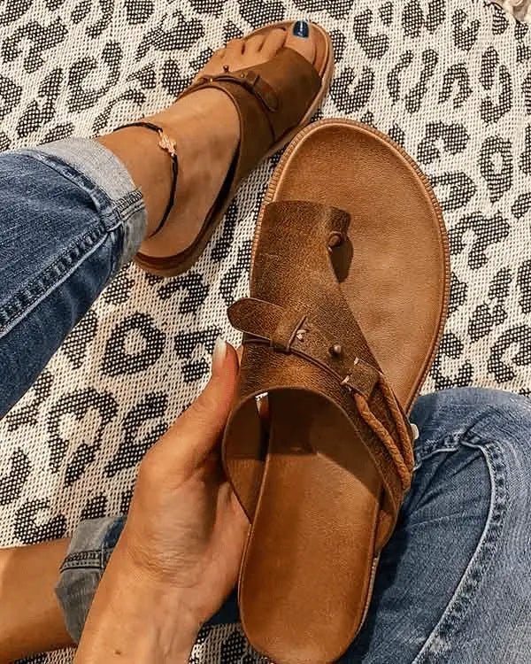Women's Platform Thong Sandals - Brown