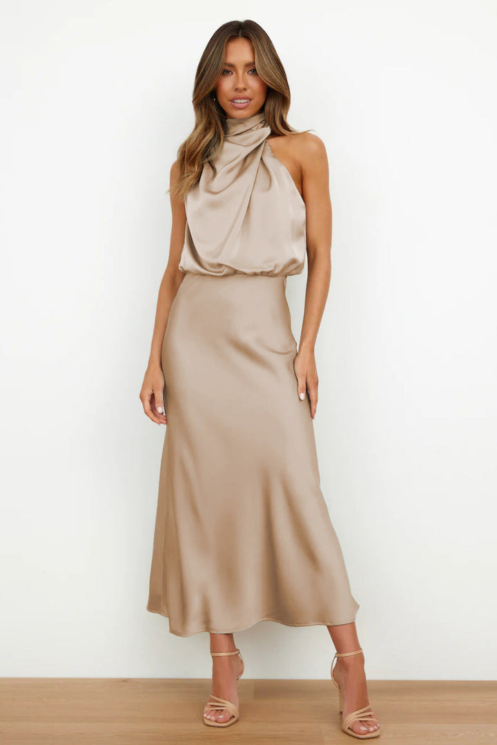 Nicole™ | Elegant and Sensual Long Dress