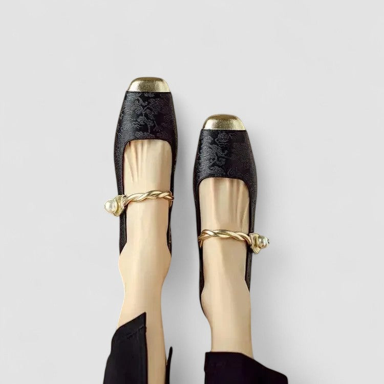Mary Jane Block Heel Pumps