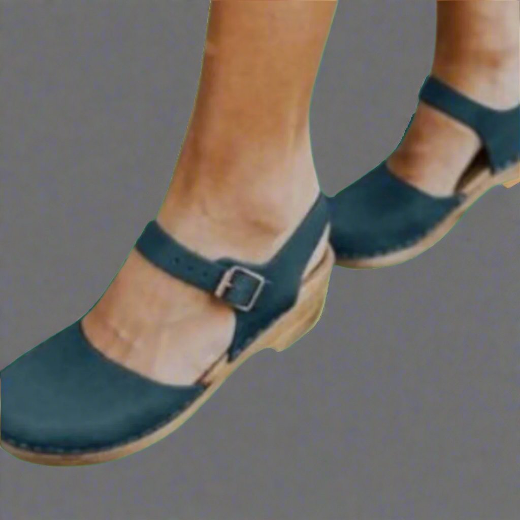 Women's Leather Clog Sandals - Blue