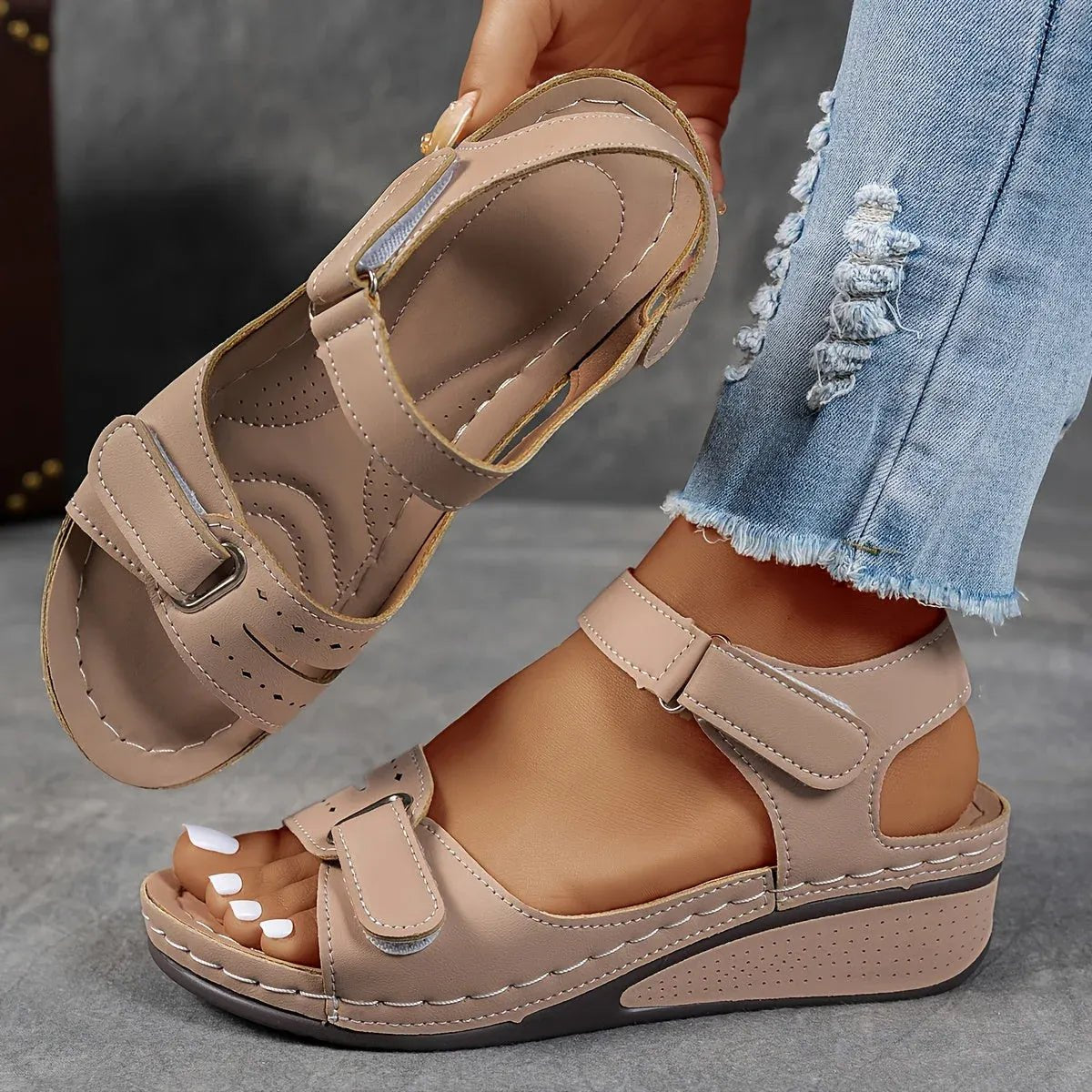 Women's Wedge Sandals - Beige
