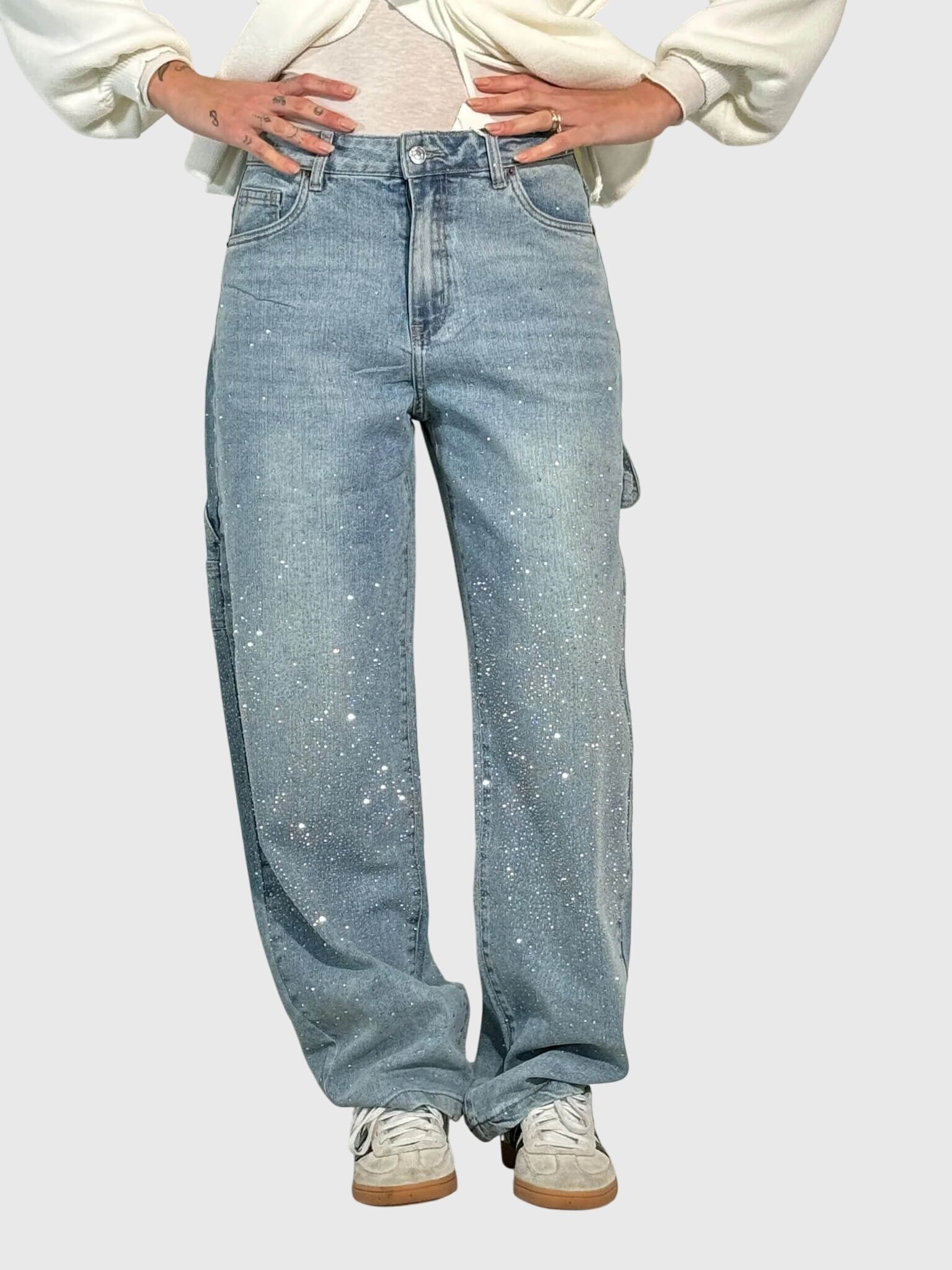 Women's Wide-Leg Cargo Jeans