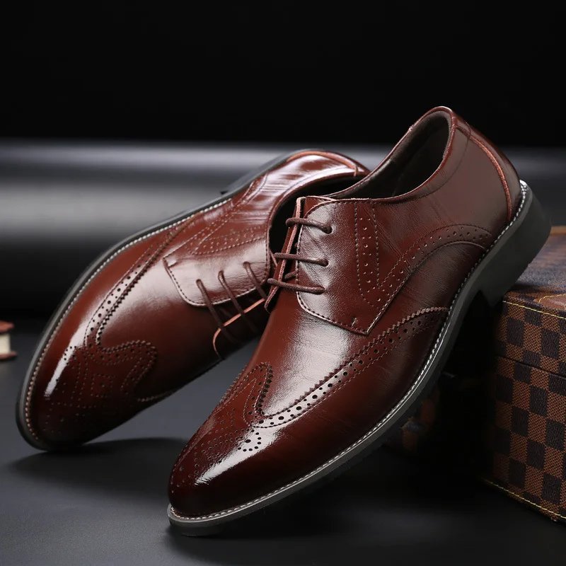 Men's Leather Wingtip Brogue Oxfords - Brown