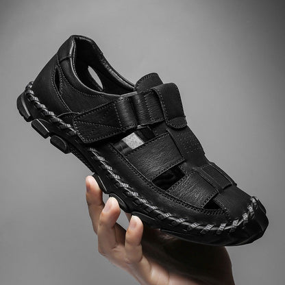 Closed Toe Fisherman Sandals - Black