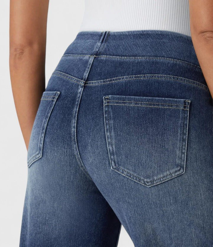 Women's High-Waisted Wide-Leg Jeans