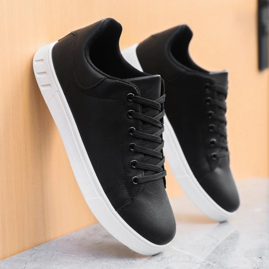 Men's Low-Top Sneakers