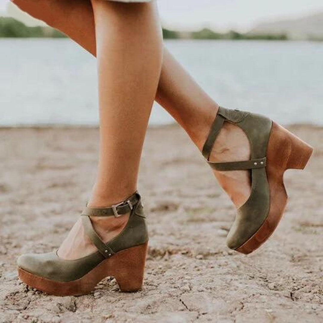 Platform Mary Jane Heels