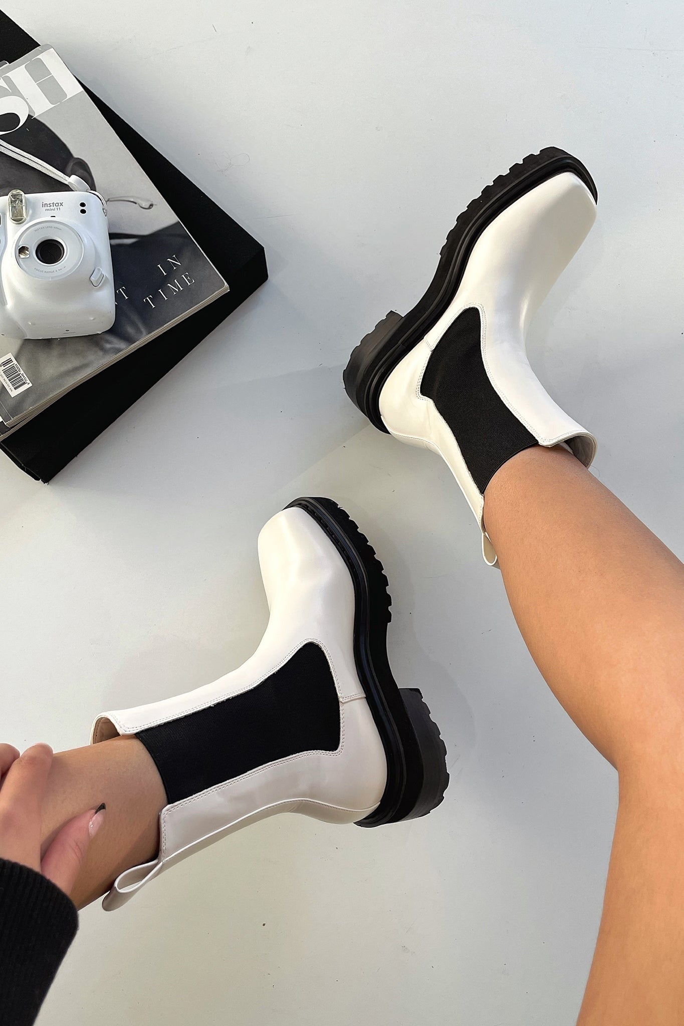 Platform Chelsea Boots - White