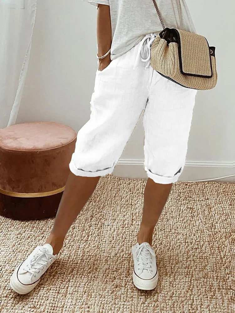 Relaxed Fit Bermuda Shorts - White