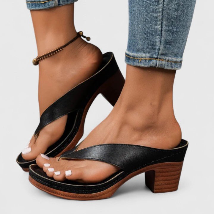 Women's Vacation Platform Wedge Sandals - Black