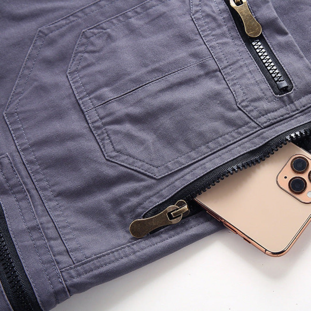 Relaxed Fit Cargo Shorts