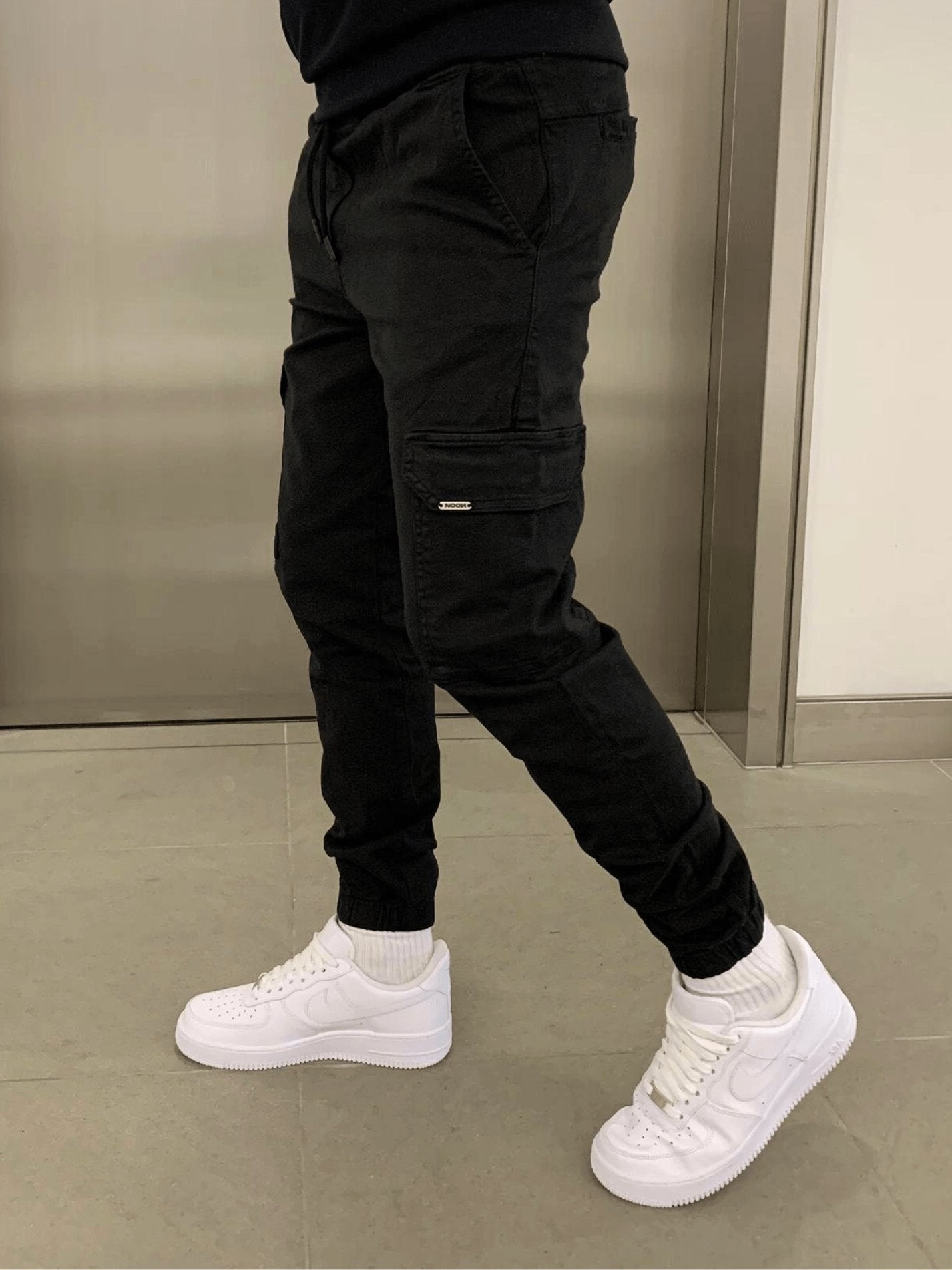 Men's Slim Cargo Joggers