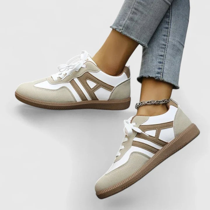 Casual Low Top Sneakers