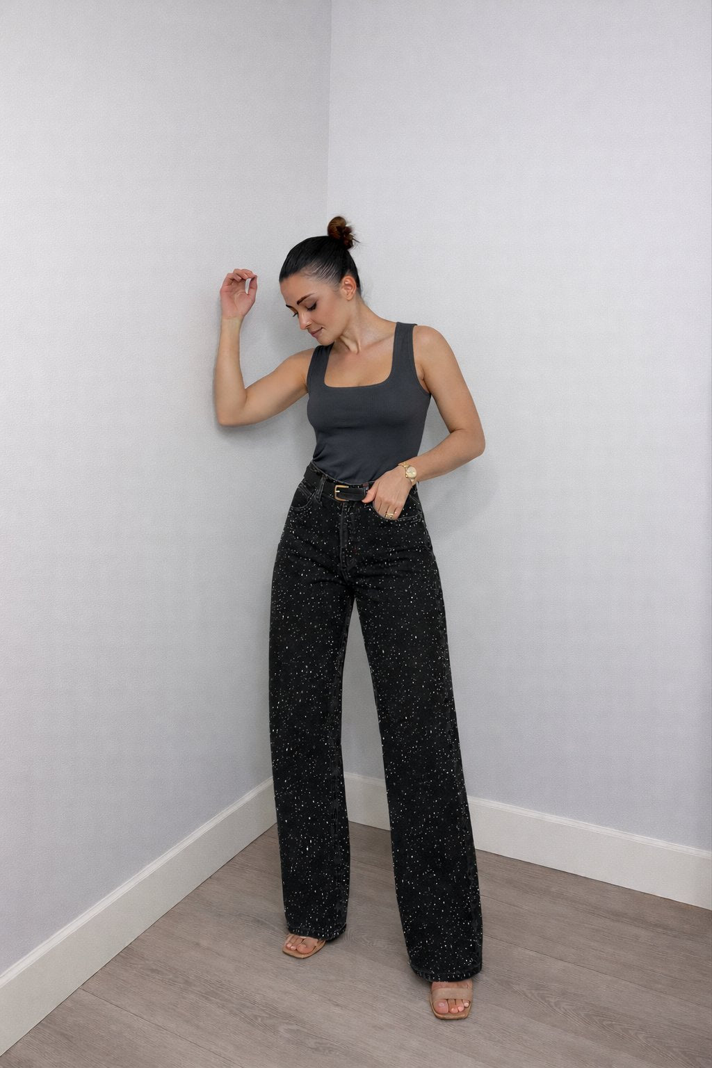 Women's High-Waisted Wide-Leg Jeans