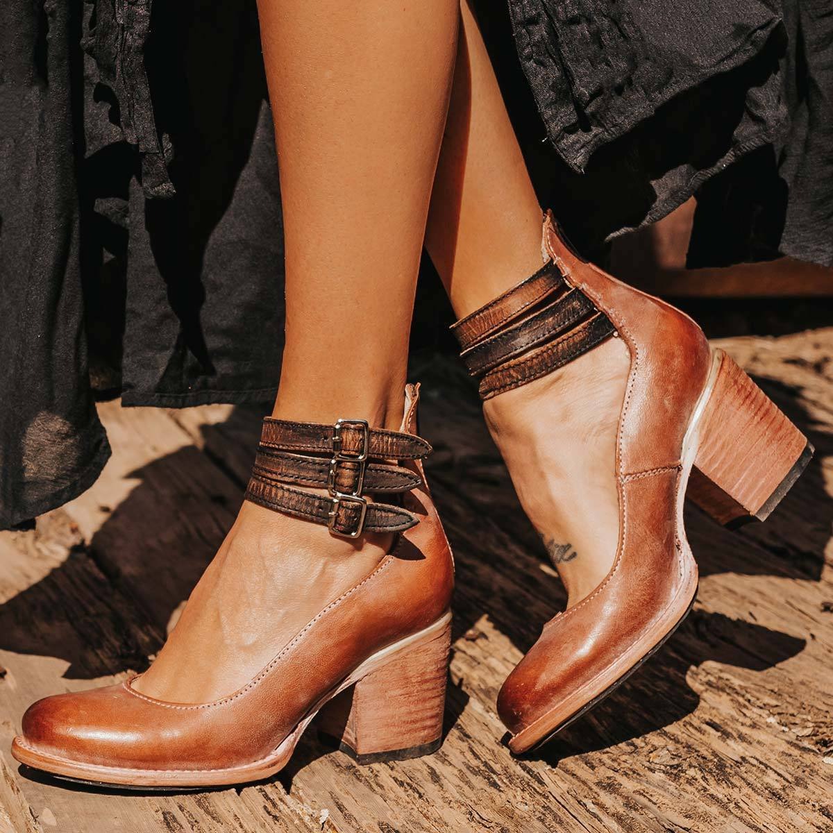 Block Heel Pumps - Dark brown (Almost Sold Out)