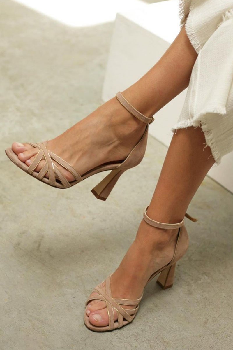 Women's Strappy Block Heel Sandals - Brown