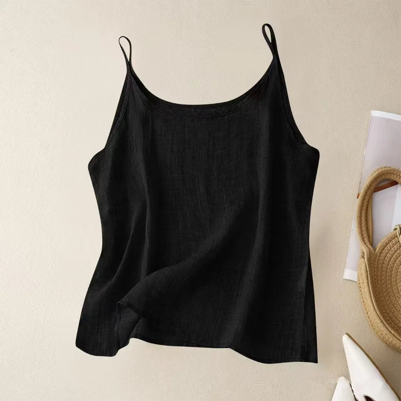 Women's Scoop-Neck Linen Camisole - Black
