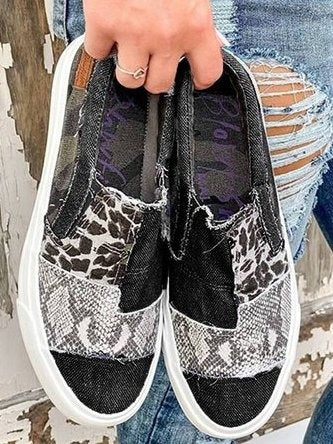 Leopard Print Sneakers - Black